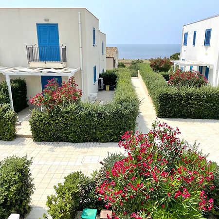 Cala Azzurra Macari Bed And Breakfast And Holidays House Exterior foto