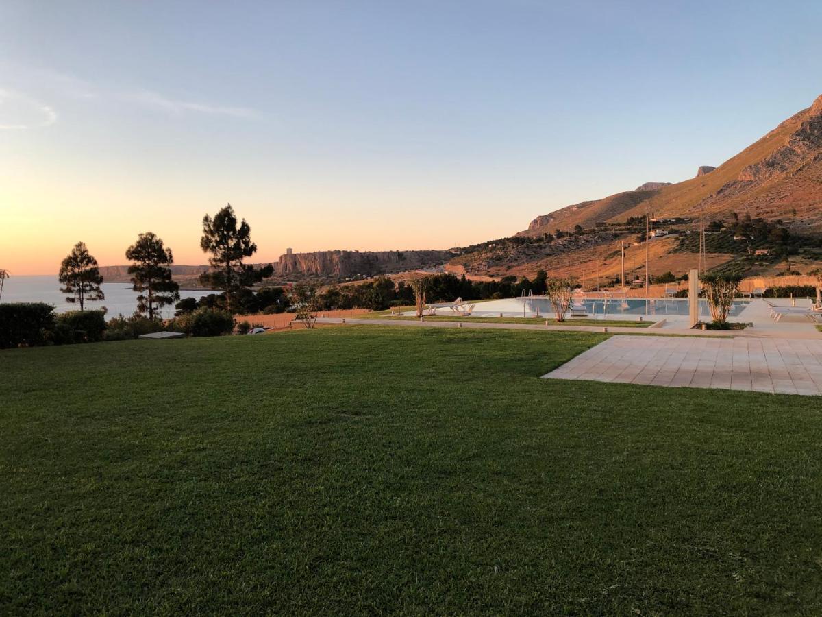 Cala Azzurra Macari Bed And Breakfast And Holidays House Exterior foto