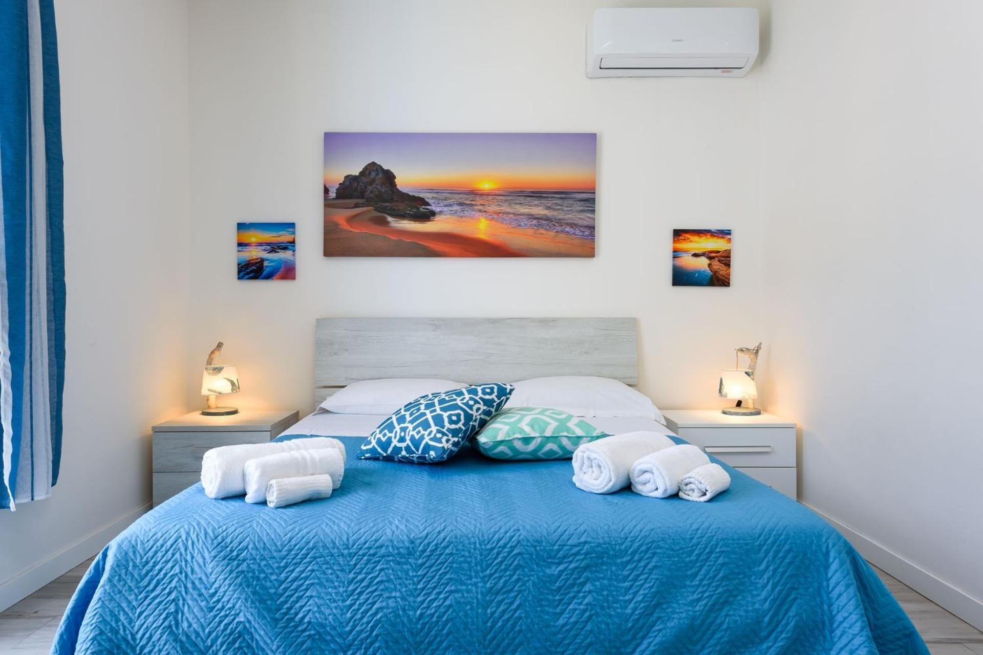 Cala Azzurra Macari Bed And Breakfast And Holidays House Habitación foto